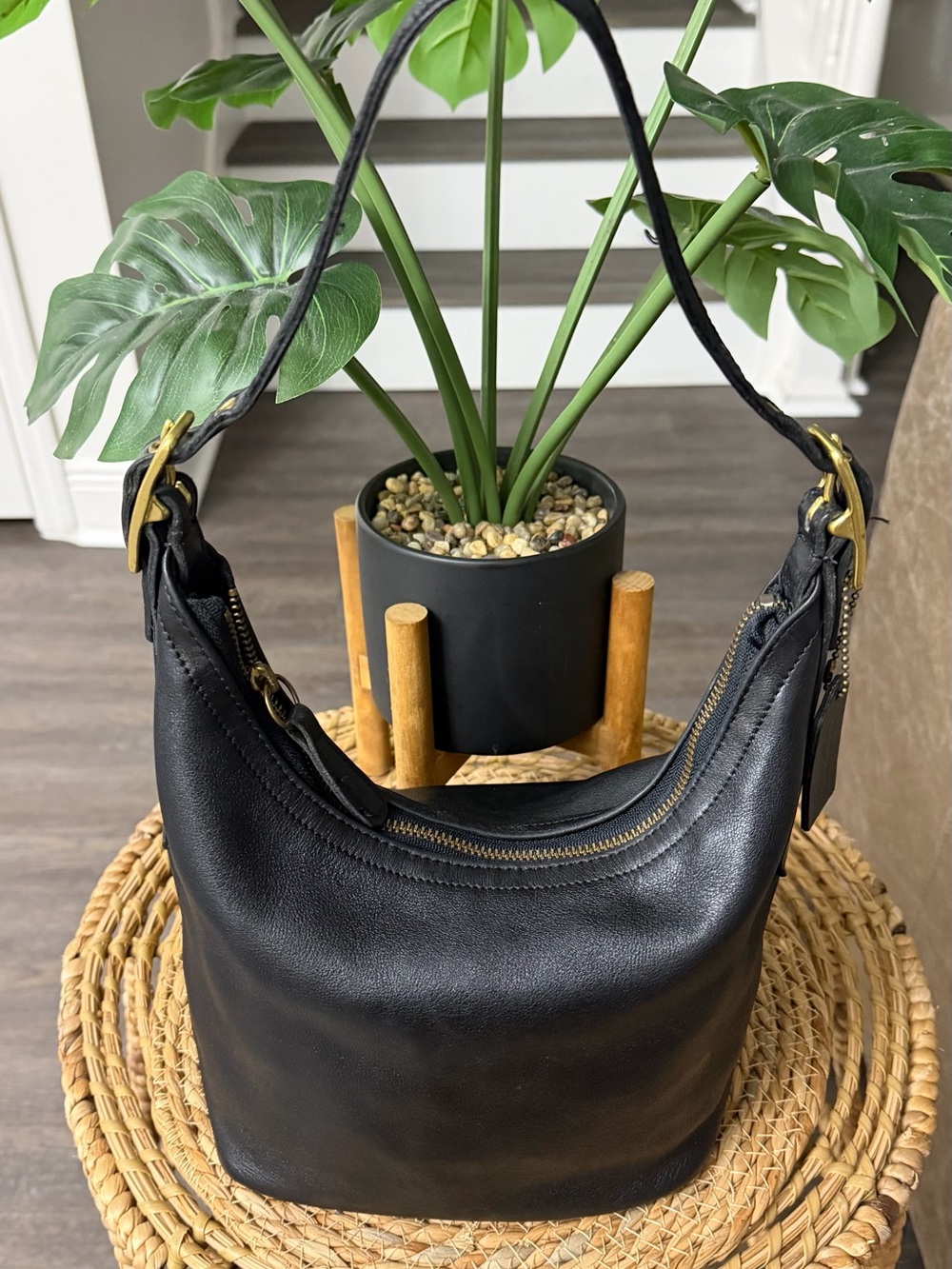 Vintage Coach Duffle Sac 9085 Black Leather Shoulder Bag 1997 Brass Hardware